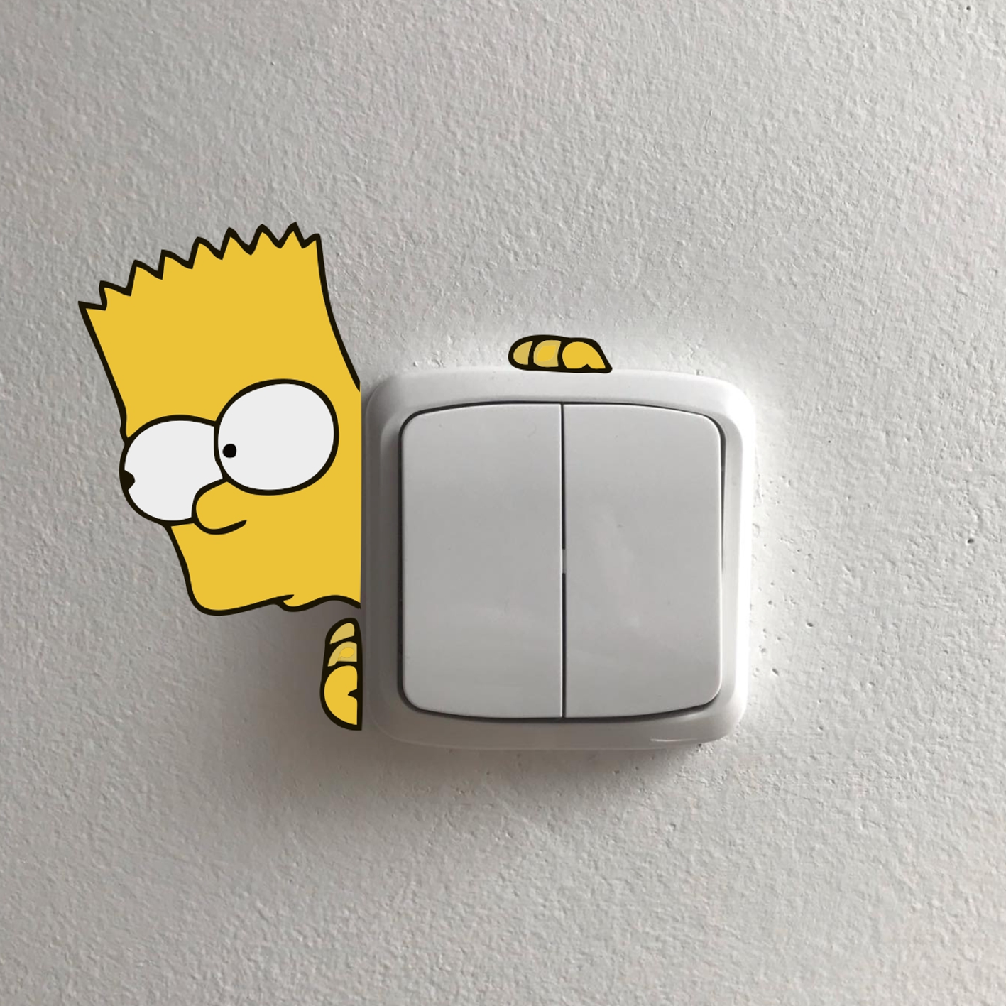 Bart Simpson samolepka okolo vypínače